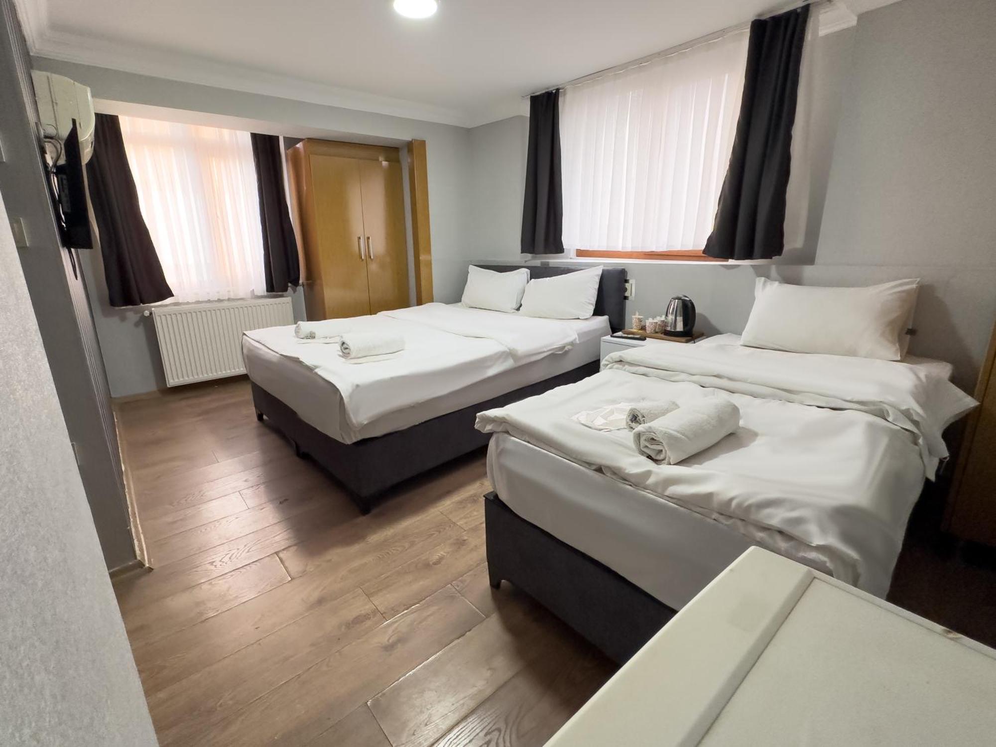 Otel Jammy *